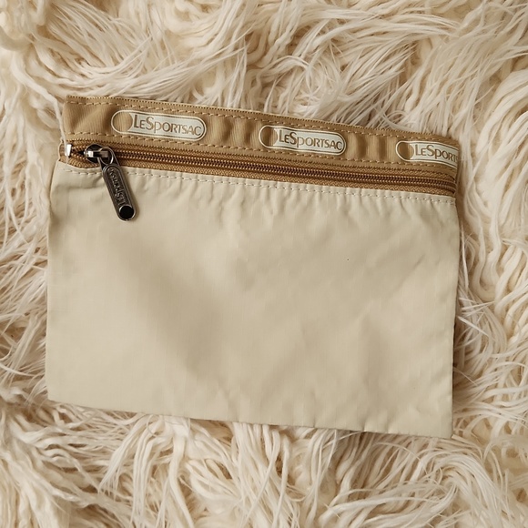 Le Sportsac Zipper Pouches and Cosmetic Cases - Picture 11 of 11